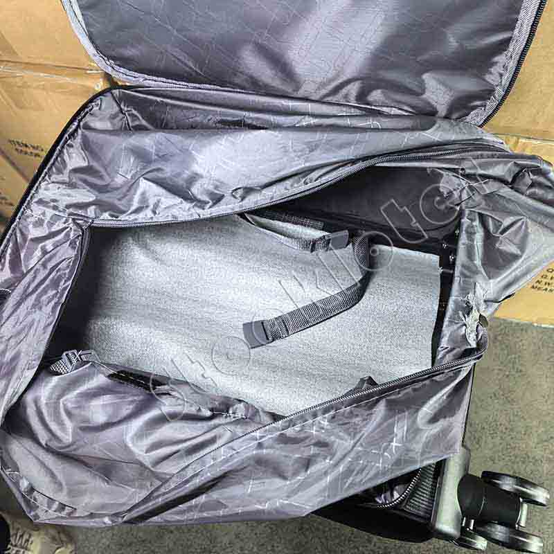 Liquidated Suitcase with 360° Spinner Wheels